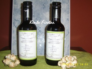 Marjorie Diaz M. Anuncios gratis para novios en Curic&oacute; |  Botellines de vino como recuerdo de matrimonio., Taller Kintu Fiestas de Curic&oacute;.