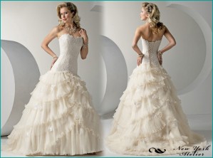 http://www.paulagennero.cl Anuncios gratis para novios en Las Condes |  Vestidos de Novia, Trajes de Novia de alta costura
