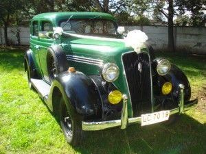Ignacio Palma B Anuncios gratis para novios en Santiago |  Arriendo Auto Novios Chryler Playmouth 1930, BMW 745 LI, BMW 540 IA, AUDI S8, AUDI A6, CAPRICE, OLDMOBILE 1958 Y 1963