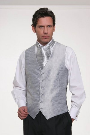 nataly  Anuncios gratis para novios en Chill&aacute;n |   vendo  traje de novio  Juegos Gillet,  vendo traje de novio  Gillet  completo con colleras 