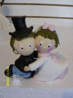 Novios  Anuncios gratis para novios en La Cisterna |   Tortas y novios en pastillaje ,  novios personalizados 