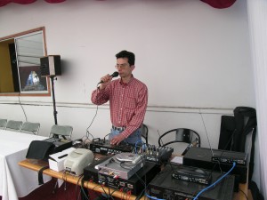 Jorge Ayala V. Anuncios gratis para novios en San Miguel |  M&uacute;sica Para Matrimonios, DJ, VJ, Iluminaci&oacute;n, LED, Humo, Confetti, Karaoke., matrimonios, bautizos, fiestas, cumplea&ntilde;os, despedidas, eventos especiales