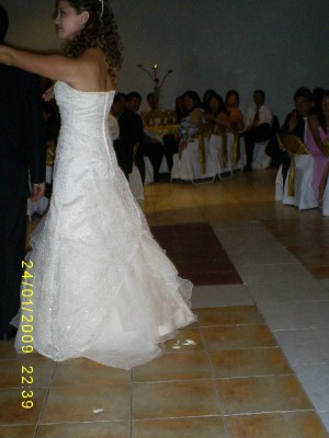 paulina nu&ntilde;ez Anuncios gratis para novios en Maip&uacute; |  vendo urgente hermoso vestido de novia, hermoso vestido de novia