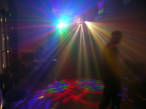 Jorge Ayala V. Anuncios gratis para novios en San Miguel |  DJ, VJ, Amplificaci&oacute;n, Iluminaci&oacute;n Decorativa Y Disco, Animaci&oacute;n, Karaoke., matrimonios, bautizos, fiestas, cumplea&ntilde;os, despedidas, eventos especiales
