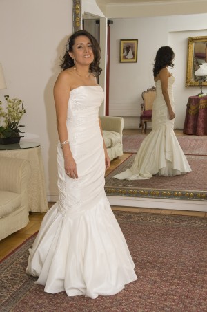 Myriam Anuncios gratis para novios en Las Condes |  Vestido de Novia INGENUE, Modelo Sirena