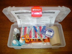 ALBERTO CABRERA Anuncios gratis para novios en Recoleta |  BOTIQUINES PARA TODO USO EQUIPADOS, automoviles camiones buses taxis hogar camping talleres etc etc