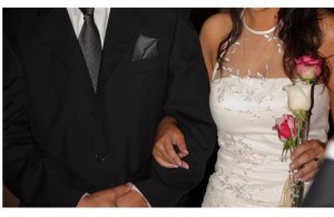 Alejandra Corral Anuncios gratis para novios en Las Condes |  Vendo vestido de novia usado (una vez), Tienda Tr&iacute;o, un s&oacute;lo uso