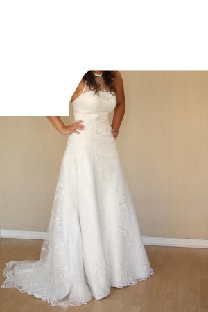Alejandra Corral Anuncios gratis para novios en Las Condes |  Vendo vestido de novia usado (una vez), Tienda Tr&iacute;o un s&oacute;lo uso