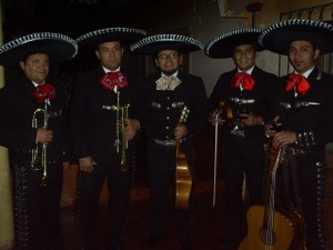 johnny luis Anuncios gratis para novios en Santiago |  en tu matrimonio mariachis sal y tequila mariachis serenatas, EN VIVO MARIACHIS SAL Y TEQUILA 4 X $ 50.000.