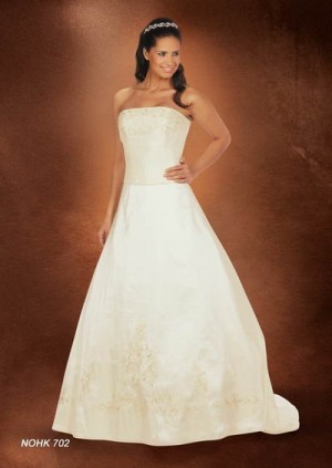 DANIELA Anuncios gratis para novios en Maip&uacute; |  VENDO VESTIDO DE NOVIA NUEVO, NUEVO CON SUS ACCESORIOS