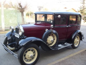 Miguel Patricio Valenzuela Pino Anuncios gratis para novios en La Cisterna |  Arriendo hermosa burrita para matrimonio, Preciosa burrita Ford a a&ntilde;o 1930